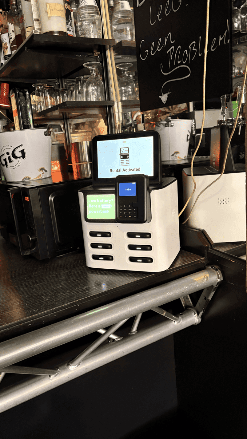 Tappie Powerbank-Station auf der Theke